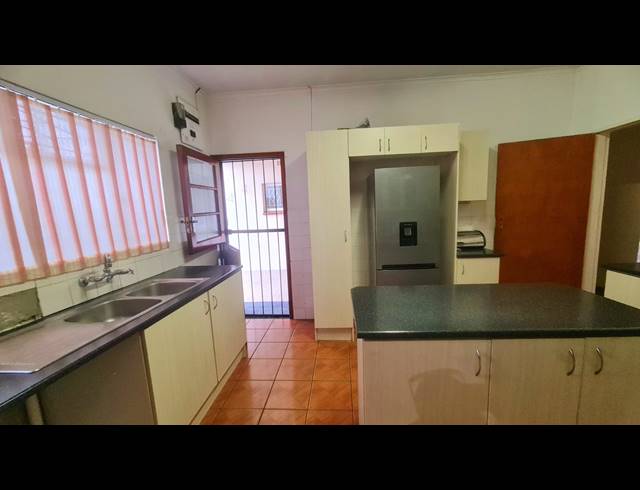 4 BEDROOM HOUSE FOR SALE IN KLIPDAM